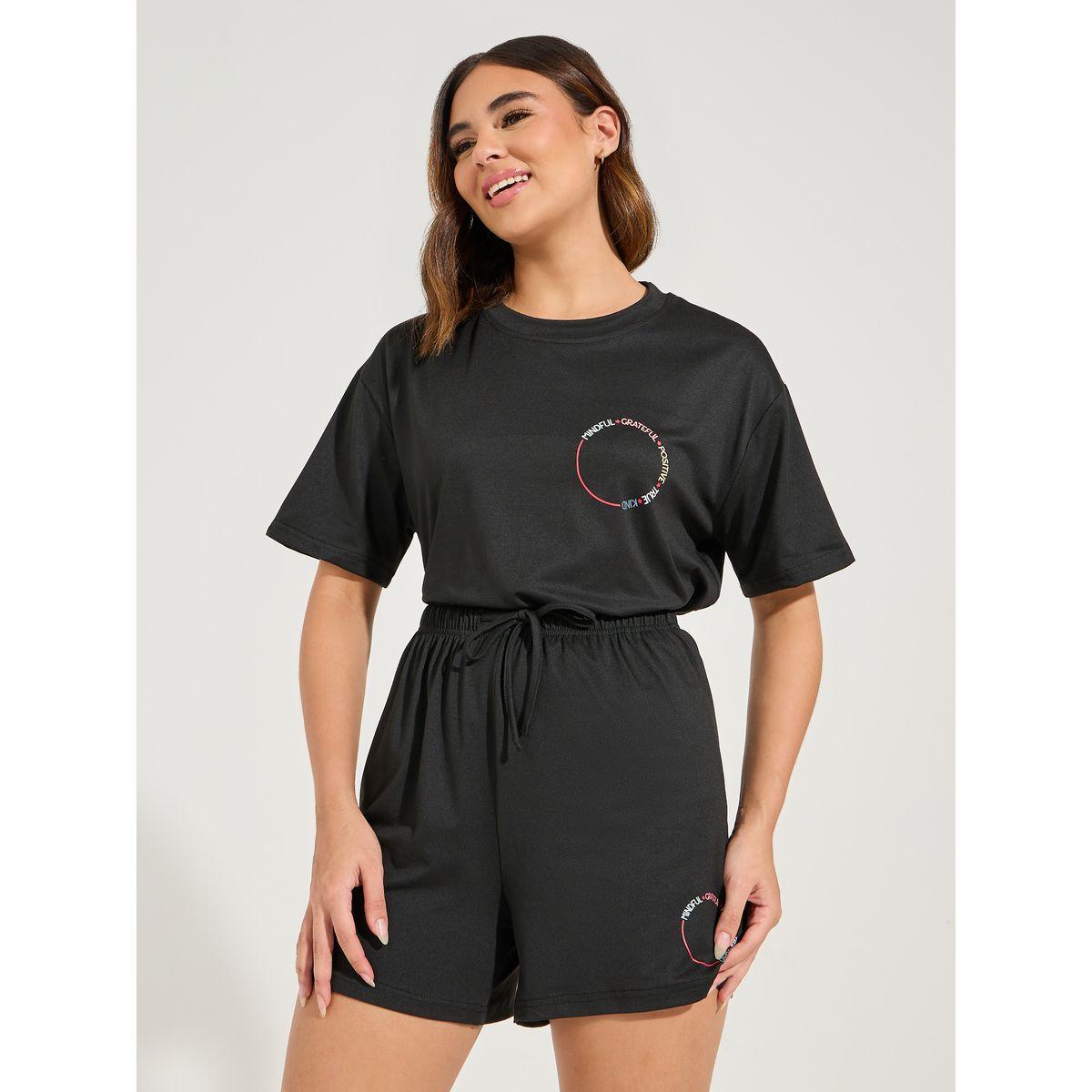 Styli Unwind Circle Slogan T-Shirt & Short Set-women-clothing-nightwear-pyjamas-shortsets-image-4