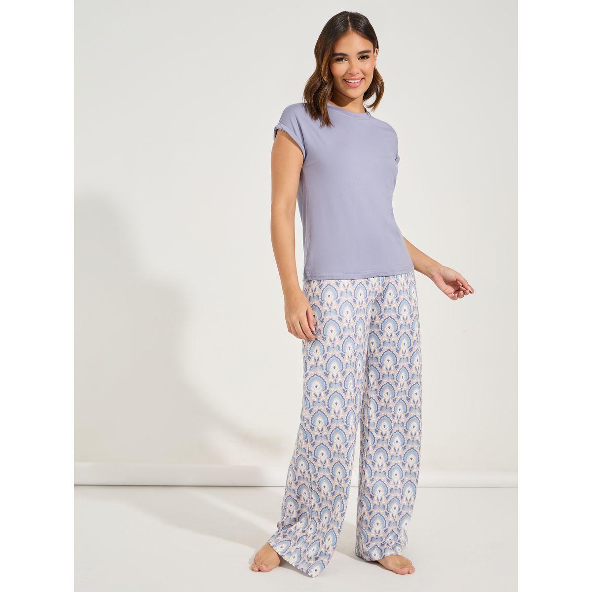 طقم من بنطال بيجاما مع تيشيرت باكمام قصيرة مطوية-women-clothing-nightwear-pyjamas-longsets-image-1