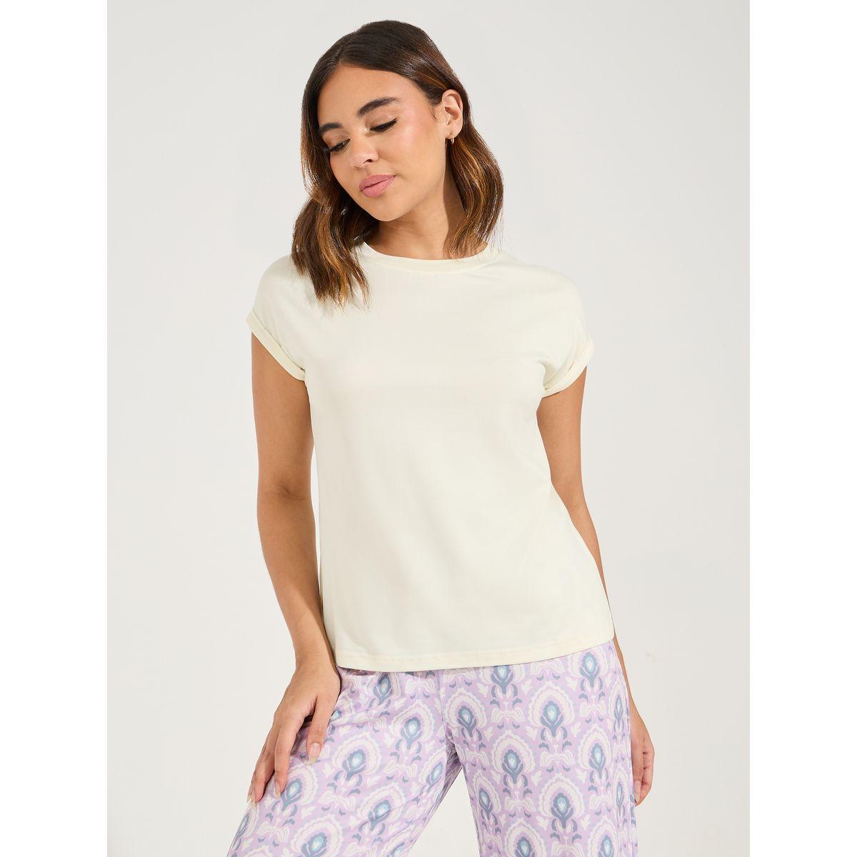 طقم من بنطال بيجاما مع تيشيرت باكمام قصيرة مطوية-women-clothing-nightwear-pyjamas-longsets-image-3