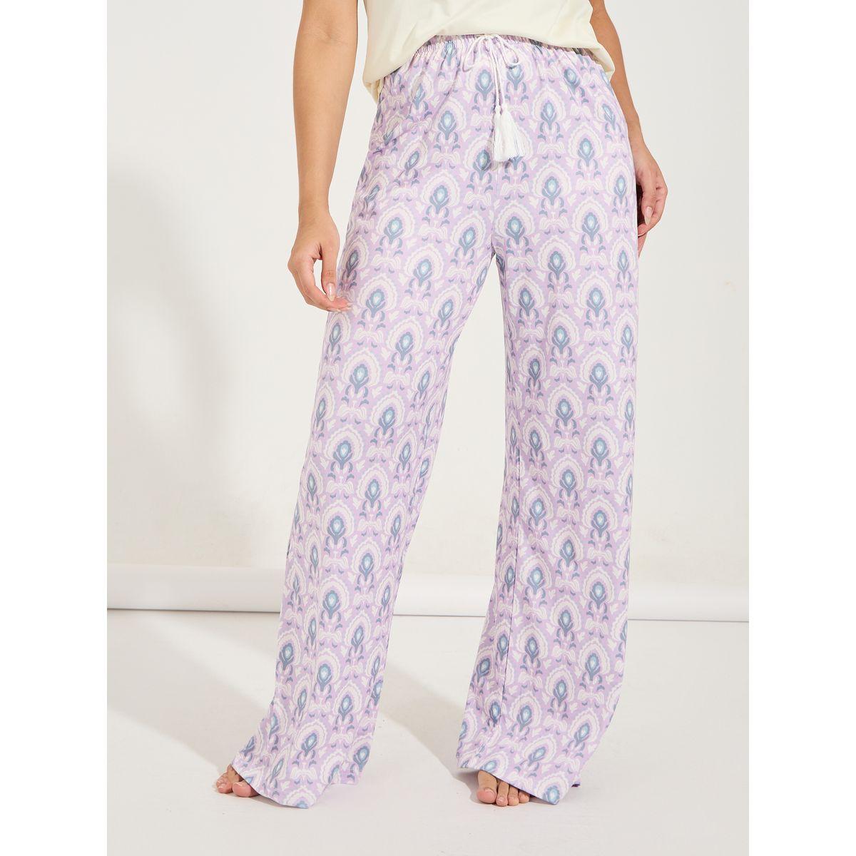 طقم من بنطال بيجاما مع تيشيرت باكمام قصيرة مطوية-women-clothing-nightwear-pyjamas-longsets-image-6