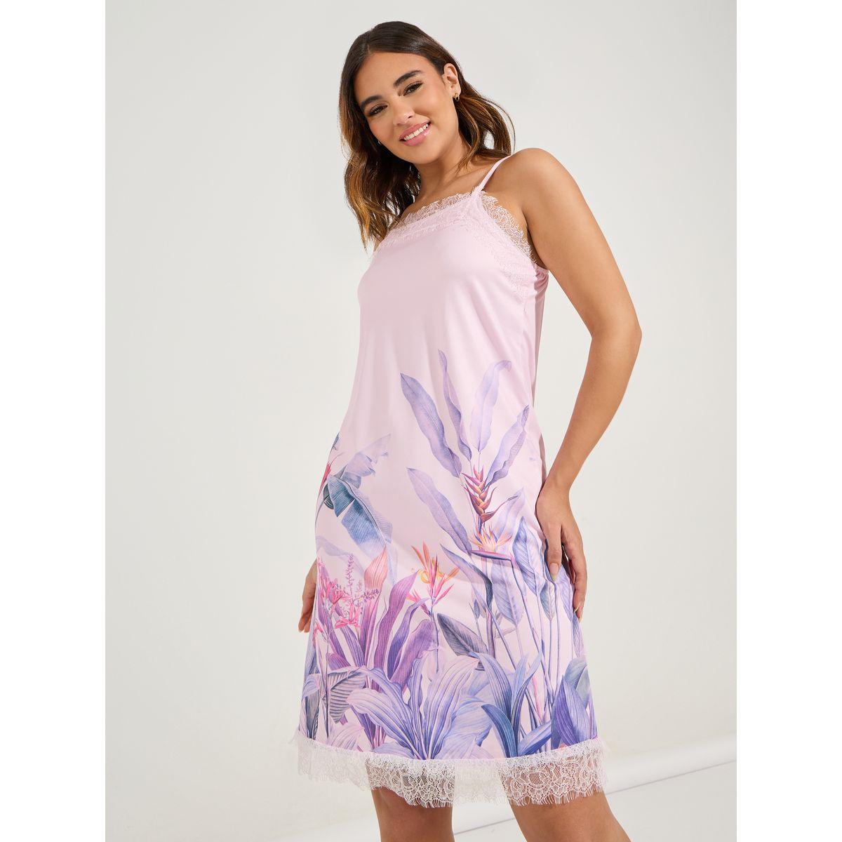 قميص نوم بطول الركبة مع تفاصيل دانتيل-women-clothing-nightwear-nighties-image-1