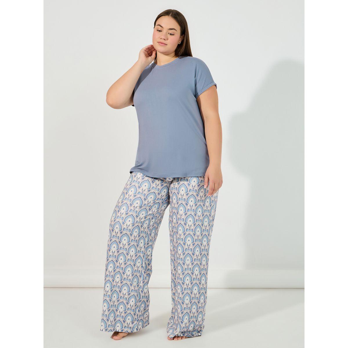 Styli Unwind Plus Size Turn-Up Sleeve T-Shirt & Printed Pyjama Set-women-clothing-nightwear-pyjamas-longsets-image-1