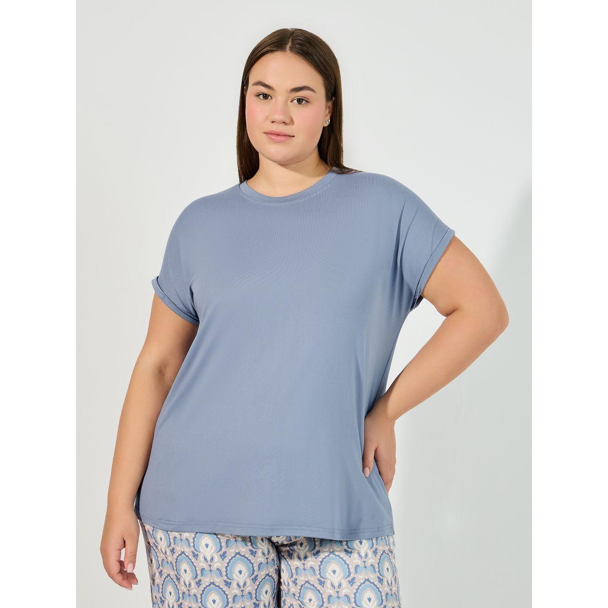 Styli Unwind Plus Size Turn-Up Sleeve T-Shirt & Printed Pyjama Set-women-clothing-nightwear-pyjamas-longsets-image-2
