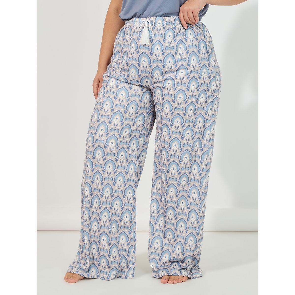 Styli Unwind Plus Size Turn-Up Sleeve T-Shirt & Printed Pyjama Set-women-clothing-nightwear-pyjamas-longsets-image-6