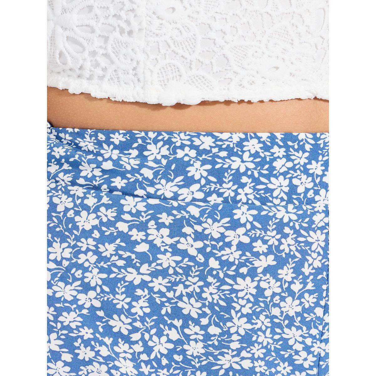 Take Two Lace Insert Cami Top and Ditsy Print Pants Co-Ords-women-clothing-coordsets-image-5