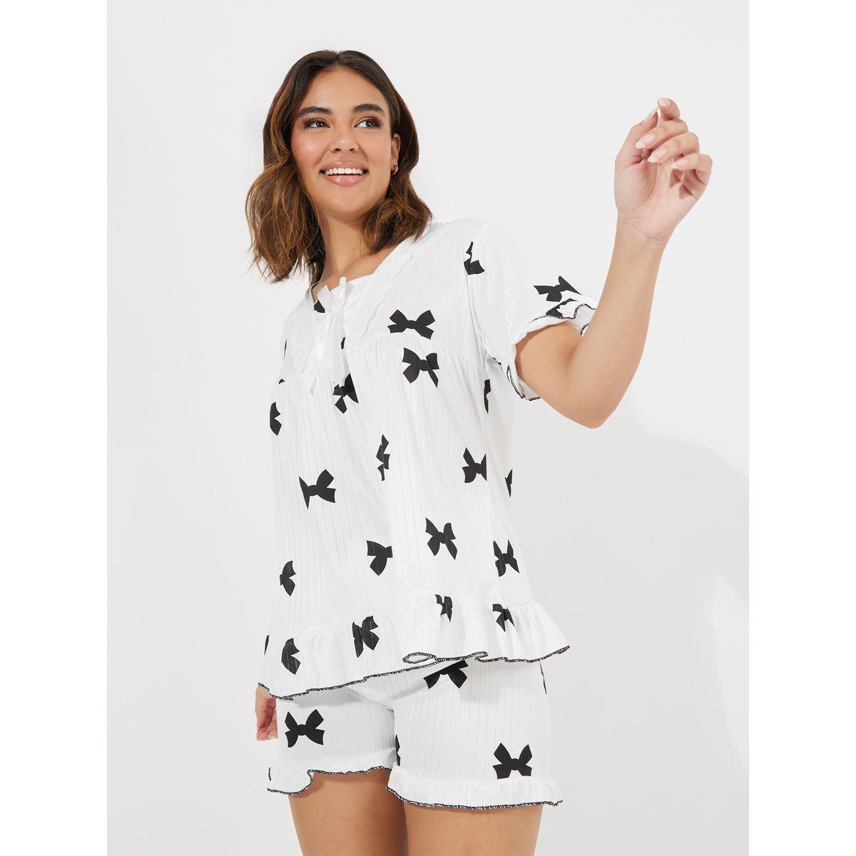 Styli Unwind Bow Printed Lace Trim Top & Short Set-women-clothing-nightwear-pyjamas-shortsets-image-2