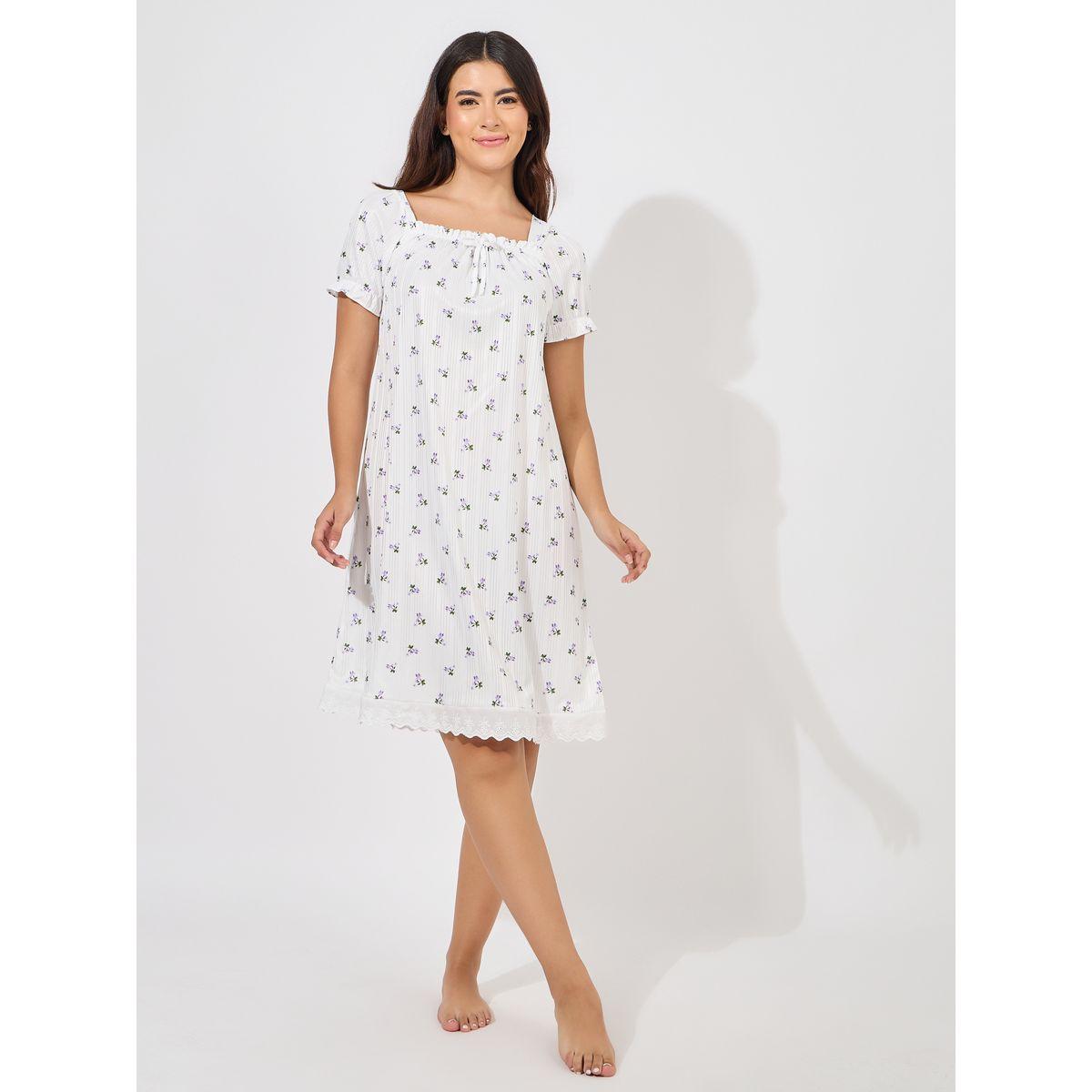 قميص نوم بطبعة زهور صغيرة وتفاصيل دانتيل-women-clothing-nightwear-nighties-image-2