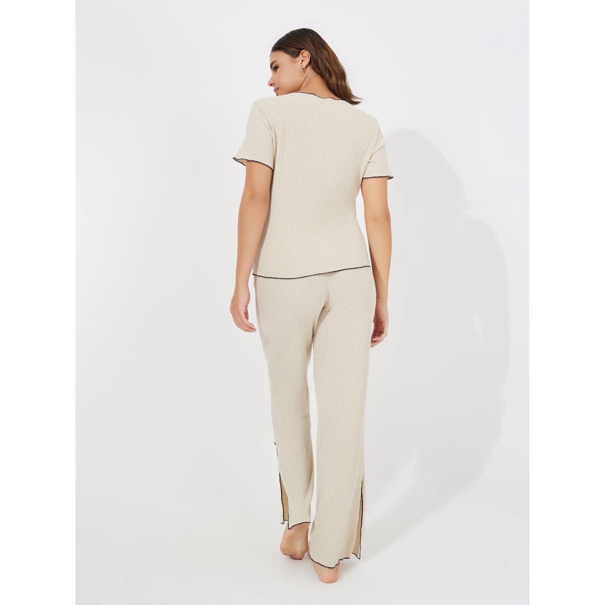 طقم من بنطال بيجاما مع بلوزة مضلعة بازرار-women-clothing-nightwear-pyjamas-longsets-image-4