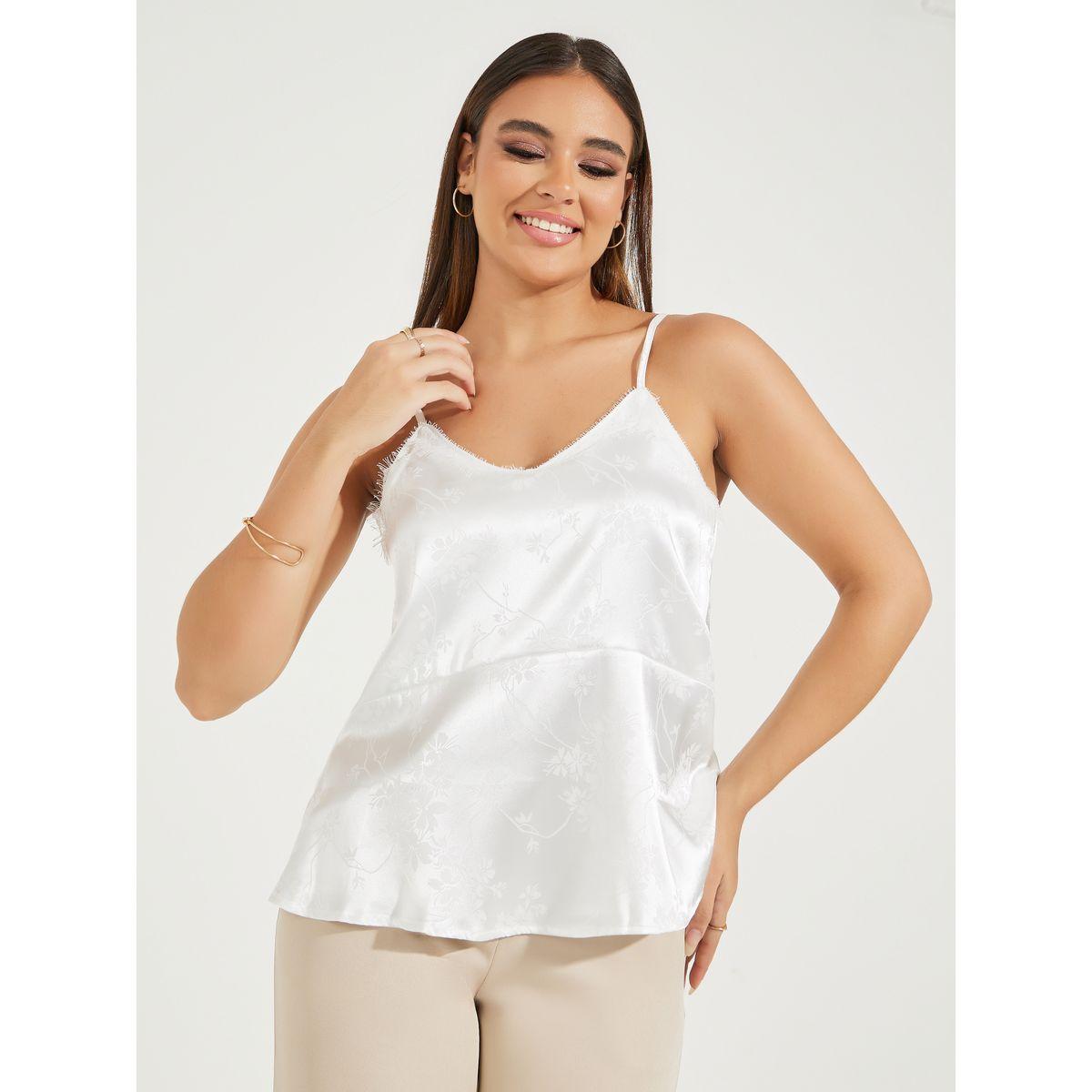 بلوزة كامي بنسيج جاكار وتداخلات دانتيل-women-clothing-tshirts-image-1