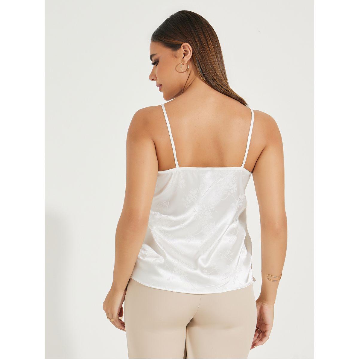 بلوزة كامي بنسيج جاكار وتداخلات دانتيل-women-clothing-tshirts-image-4