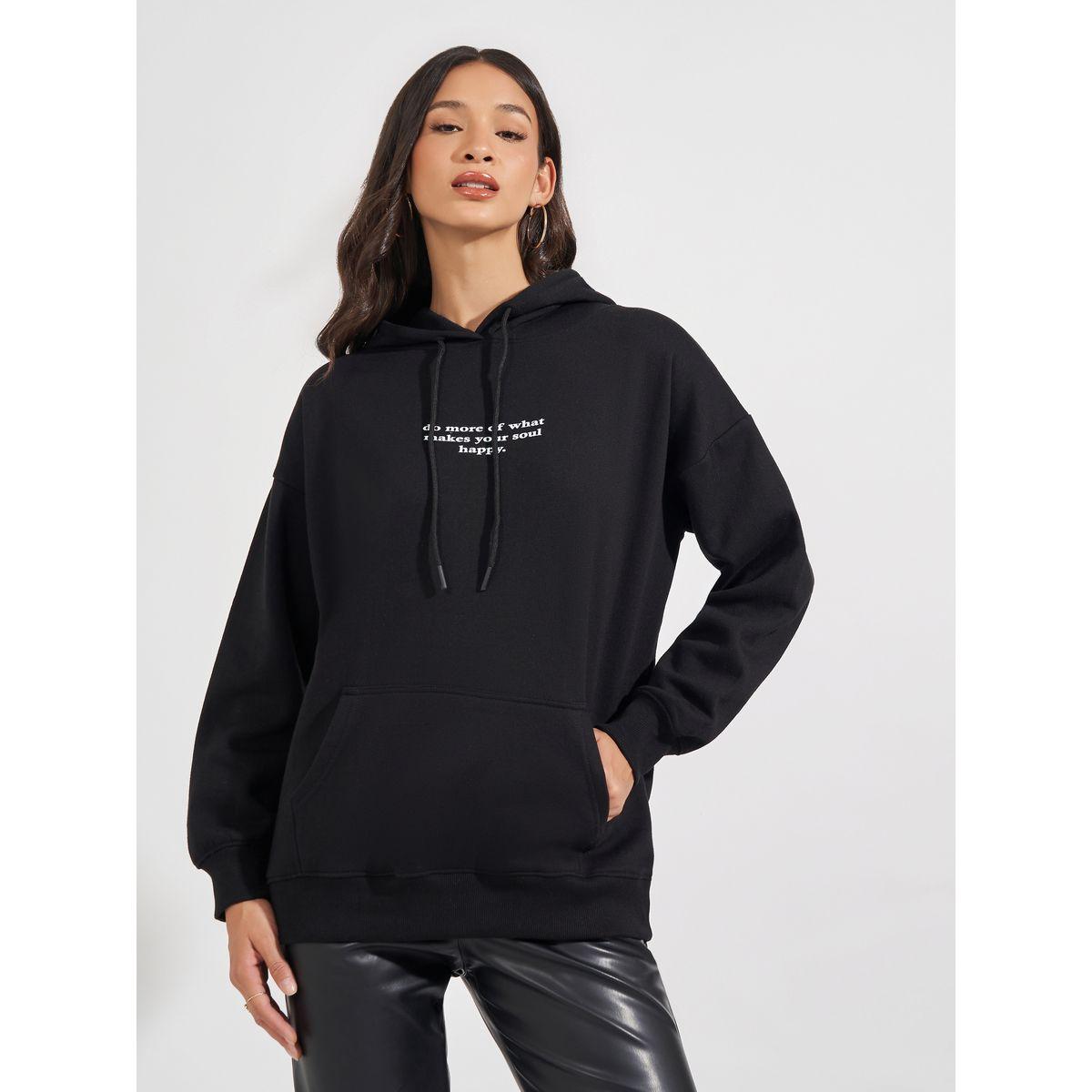 هودي فضفاض مطبع بطبعة كتابة-women-winterwear-hoodiesandsweatshirts-hoodies-image-3