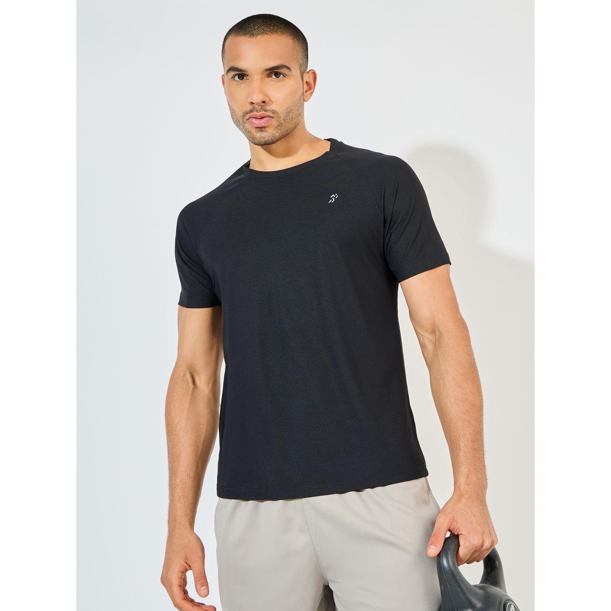 تيشيرت رياضي بتقنية كويك دراي مع قصة عادية-men-clothing-sportswearandactivewear-tshirtsandpolos-image-1