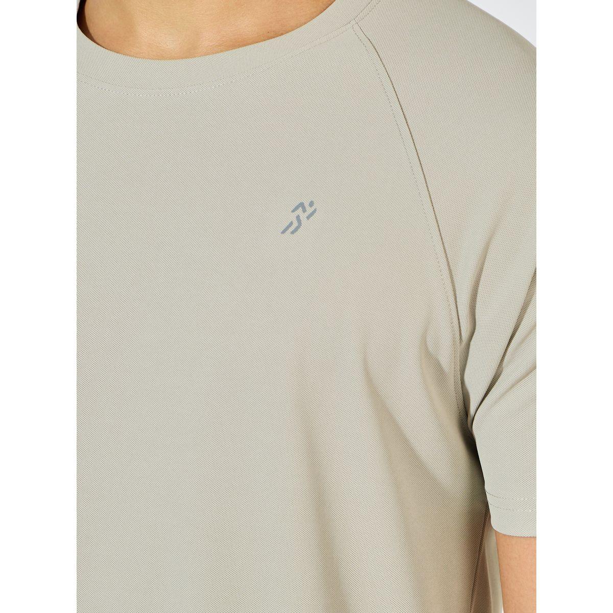 تيشيرت رياضي بتقنية كويك دراي مع قصة عادية-men-clothing-sportswearandactivewear-tshirtsandpolos-image-3