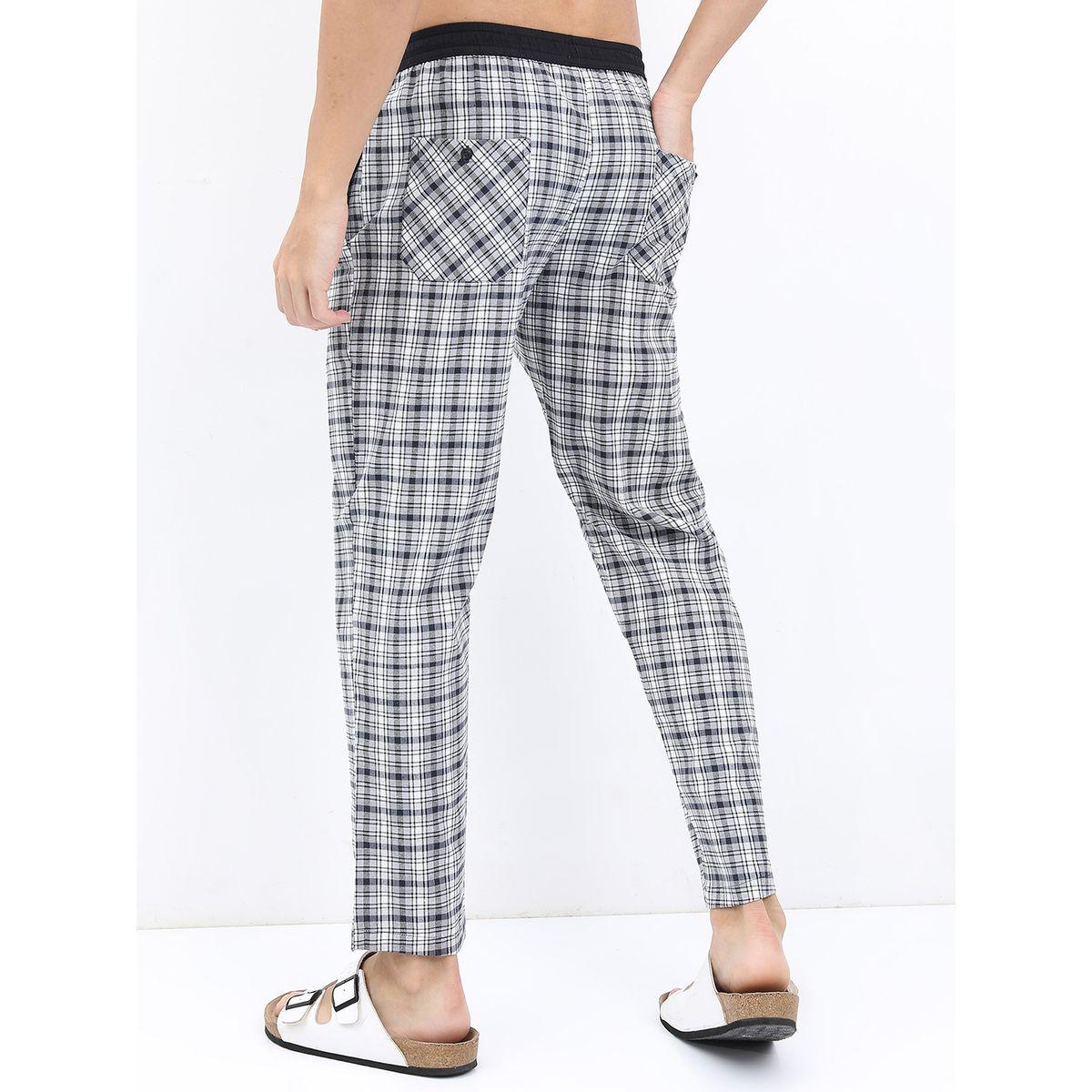 Highlander X Styli  Checked Plaid Mid Rise Lounge Pants-men-clothing-nightwear-pyjamaandshorts-image-2