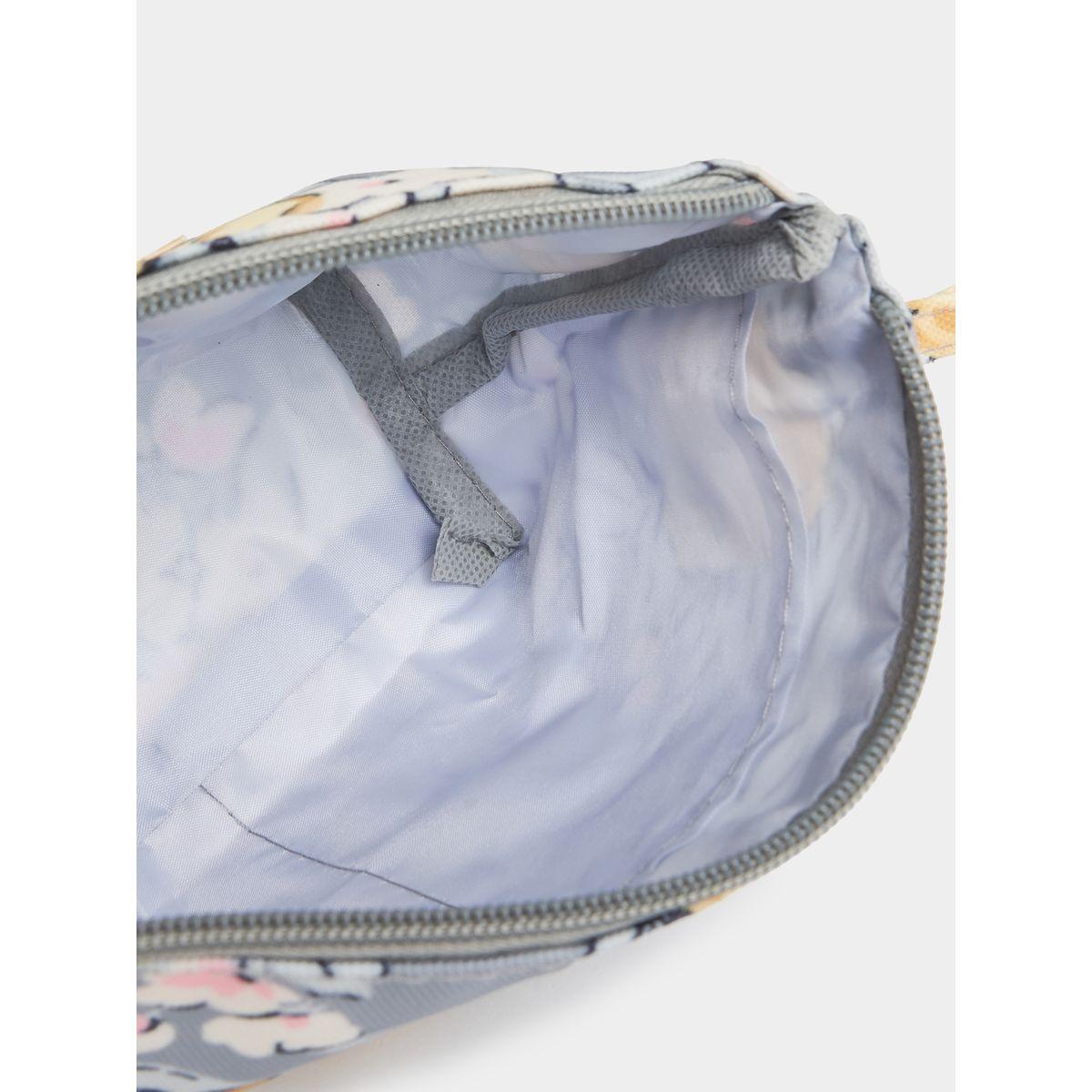 Styli Floral Print Washbag-travel-accessories-image-4