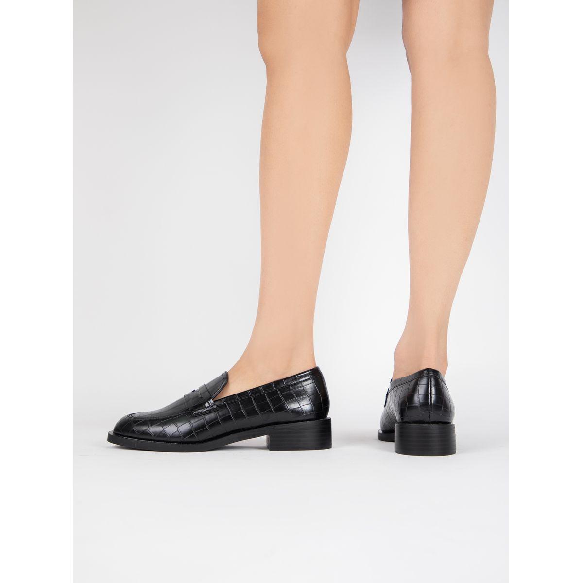 حذاء لوفرز بتفاصيل بارزة الملمس رايد × ستايلي-women-shoes-loafersandmoccasins-image-3