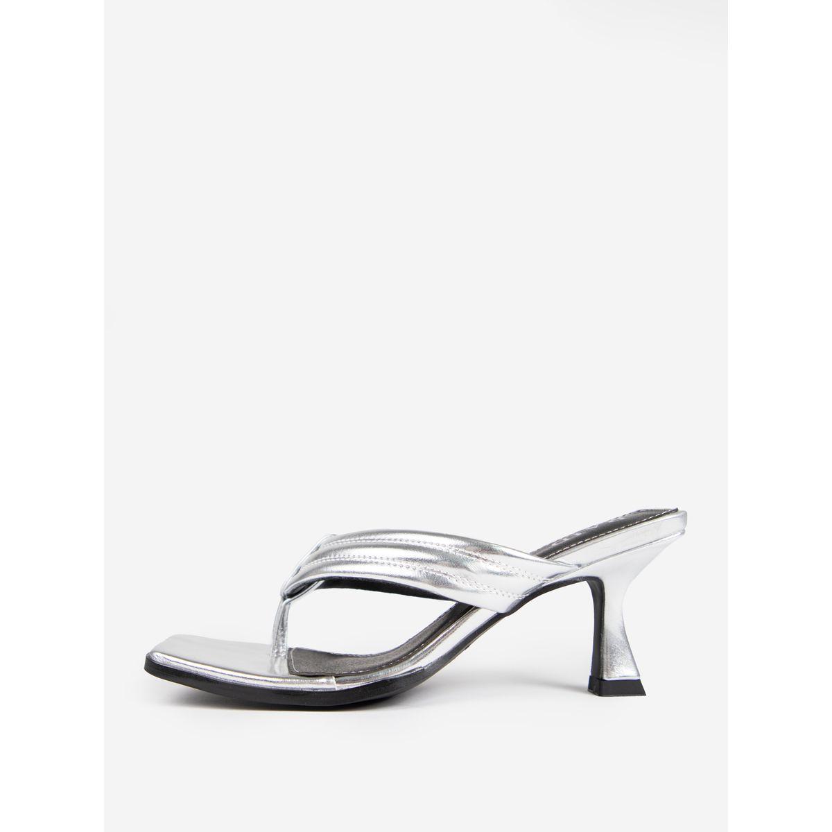 Raid X Styli  Textured Thong Strap Sandals-women-shoes-heels-image-10