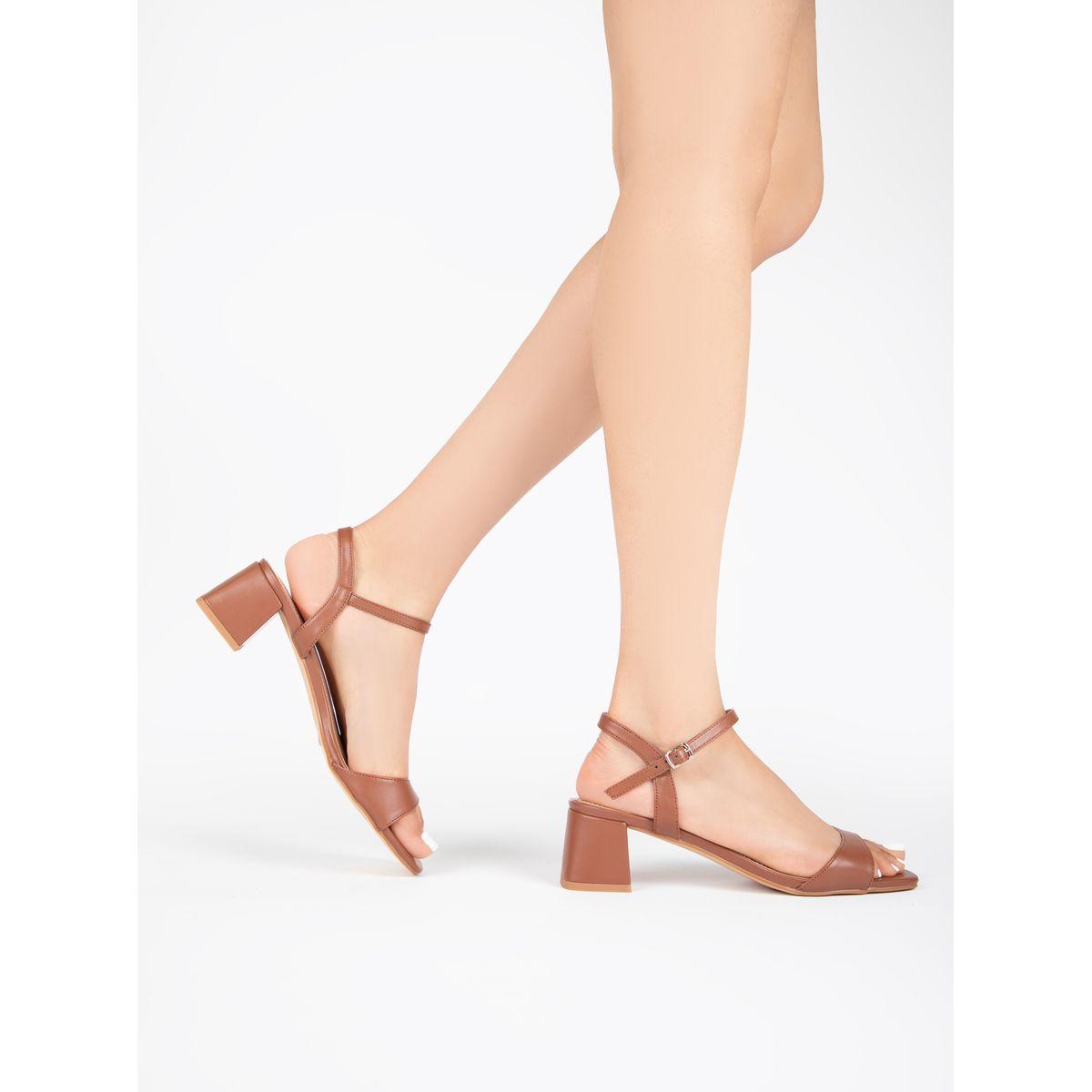 Raid X Styli  Solid Ankle Strap Block Heel Sandals-women-shoes-heels-image-3