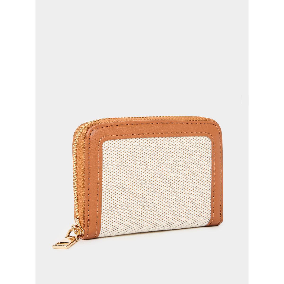 محفظة بتفاصيل بارزة الملمس مع سحَّاب غلق-women-bagsandwallets-wallets-image-1