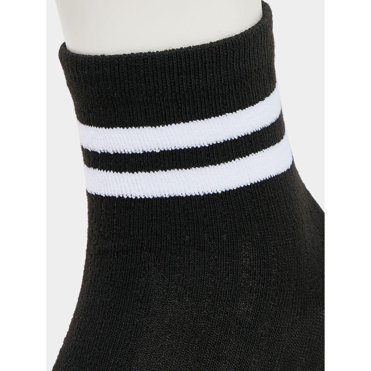 مجموعة من 3 جوارب مزينة بخطوط-women-socksandstockings-image-5