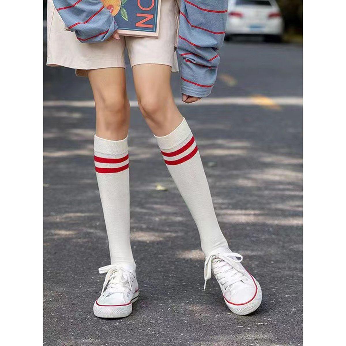 مجموعة من 3 جوارب عصرية-women-socksandstockings-image-9