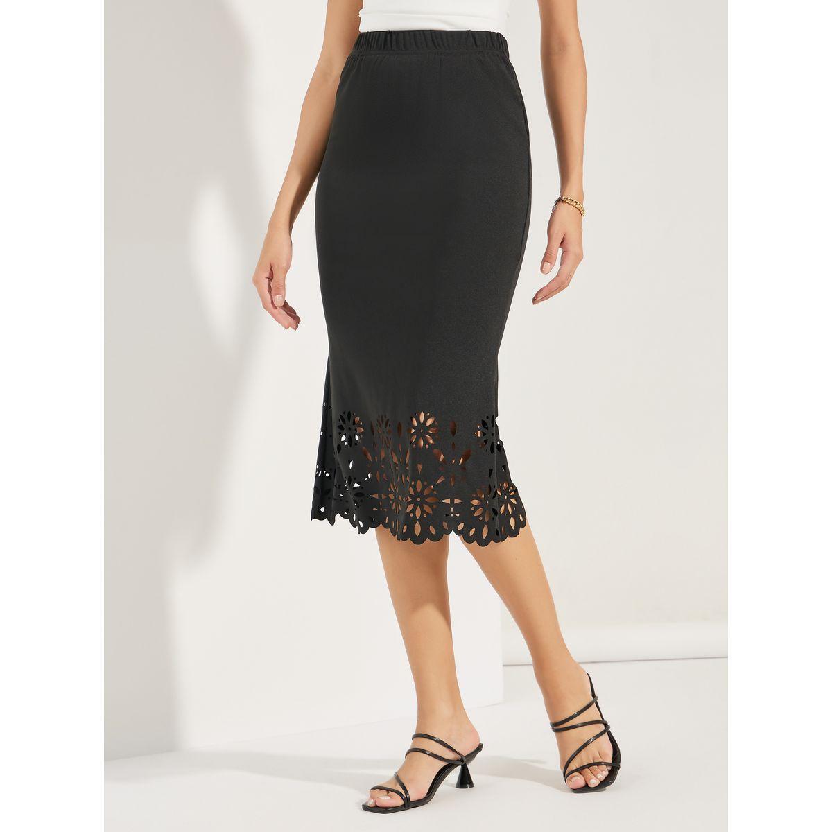 تنورة مجسمة بحافة واسعة مزينة بفتحات صغيرة-women-clothing-bottoms-skirts-image-2