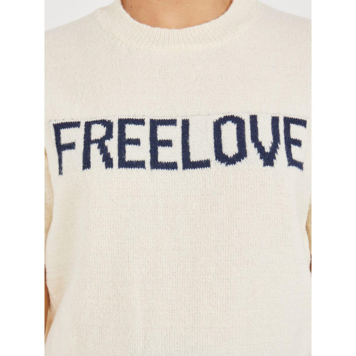 Styli Regular Fit Freelove Slogan Knit T-Shirt-women-clothing-tshirts-image-3