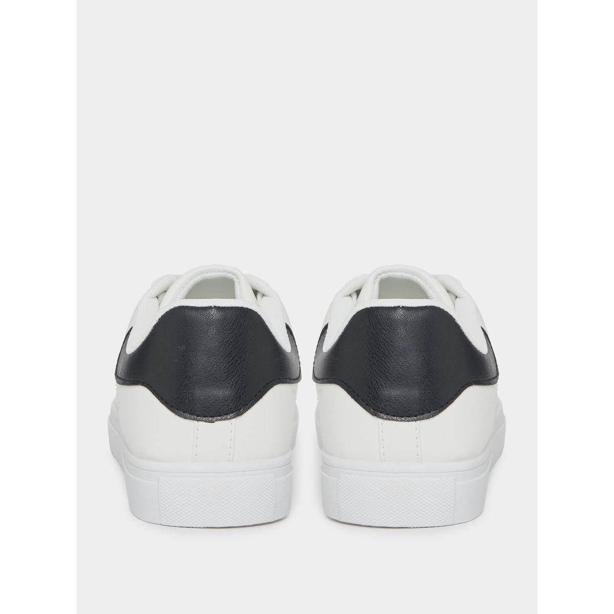 حذاء سنيكرز برباط غلق-men-shoes-sneakers-image-4