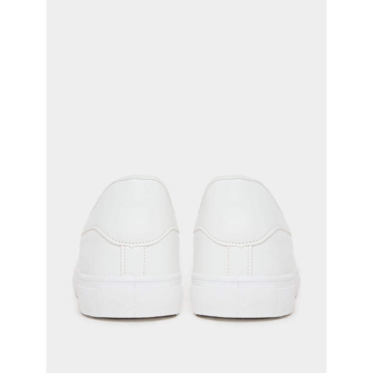 Styli Solid Lace Up Court Room Platform Sole Sneakers-men-shoes-sneakers-image-4