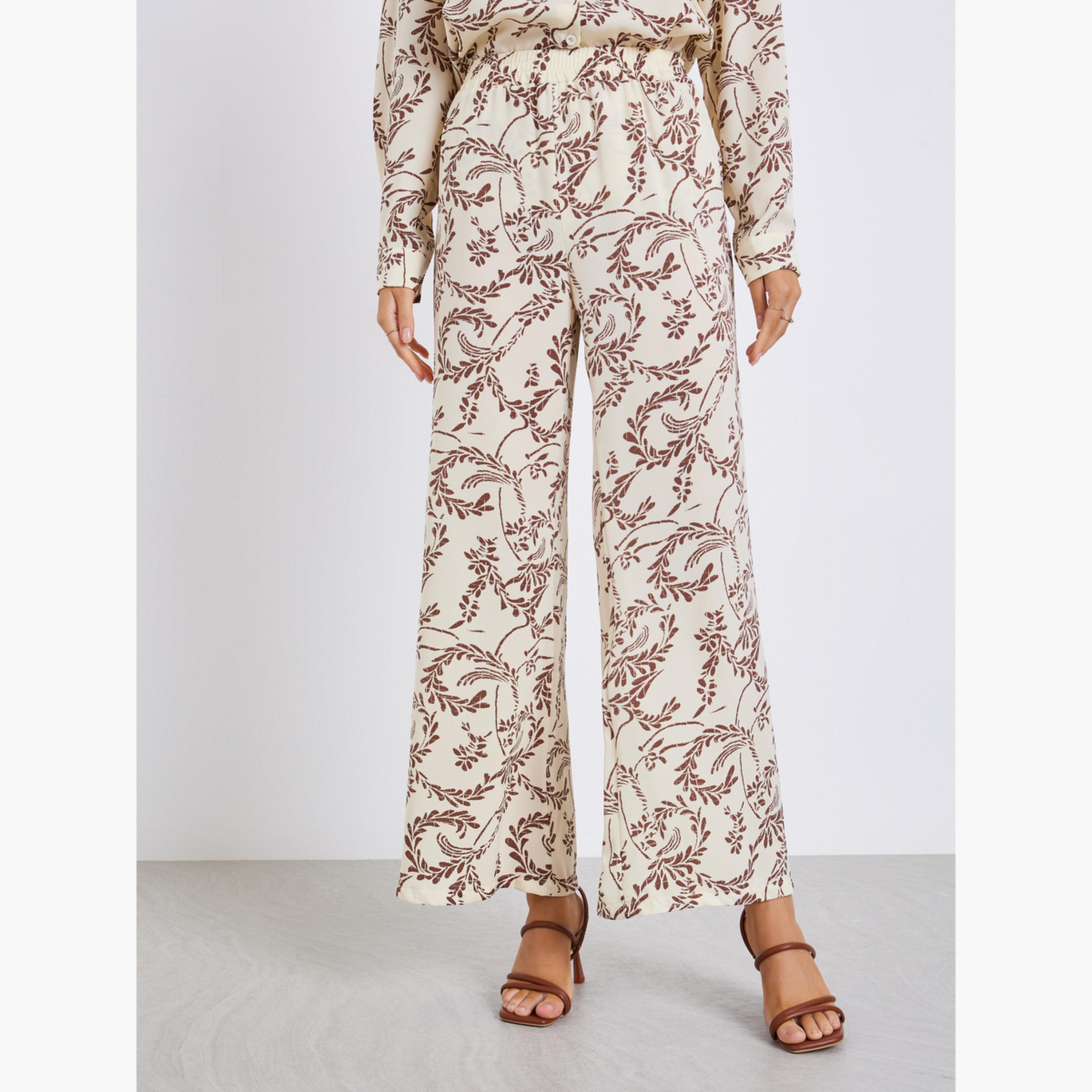 Styli Leaf Print Oversized Shirt and Flared Pants Co-Ords-women-clothing-coordsets-image-4