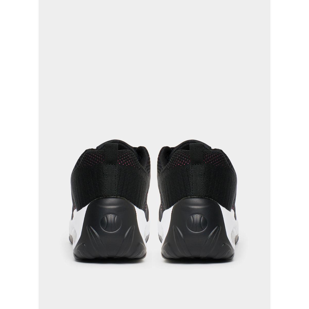حذاء سنيكرز بتفاصيل بارزة الملمس-women-shoes-sneakers-image-5