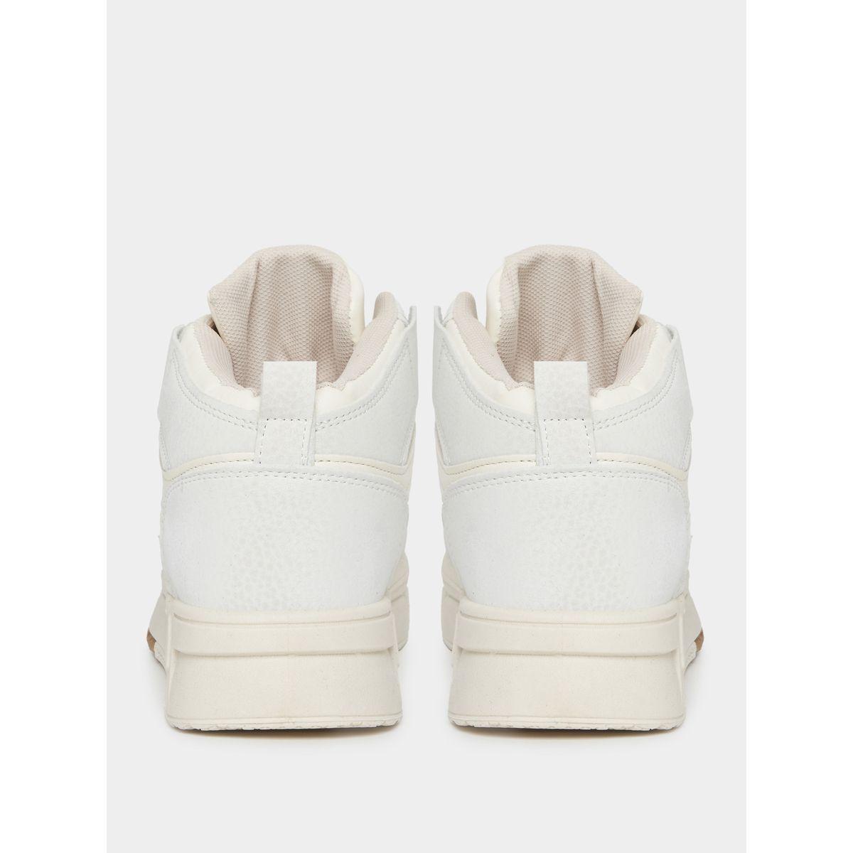 حذاء سنيكرز بتفاصيل مُتباينة-women-shoes-sneakers-image-4