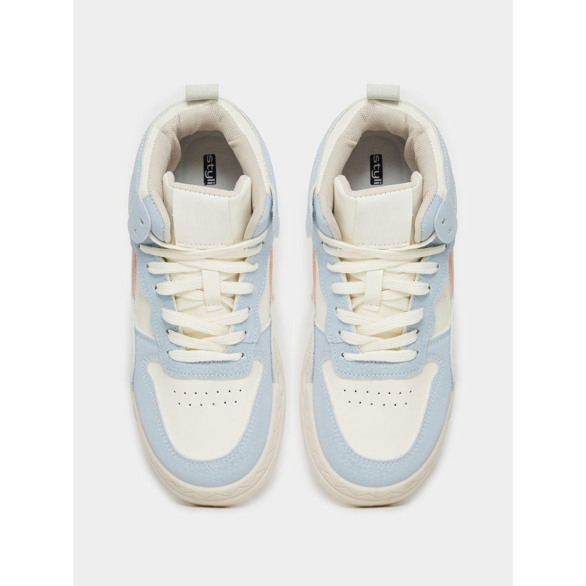 حذاء سنيكرز بتفاصيل مُتباينة-women-shoes-sneakers-image-6