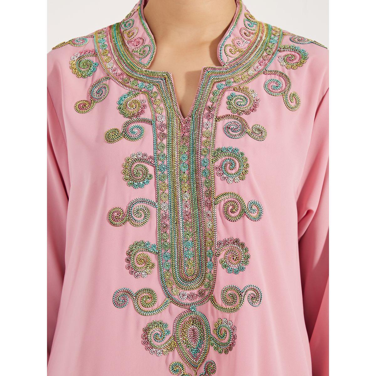 جلابية طويلة بتفاصيل مُطرّزة مع اكمام طويلة ماكسيم كرييشن × ستايلي-women-arabicclothing-jalabiyas-image-2