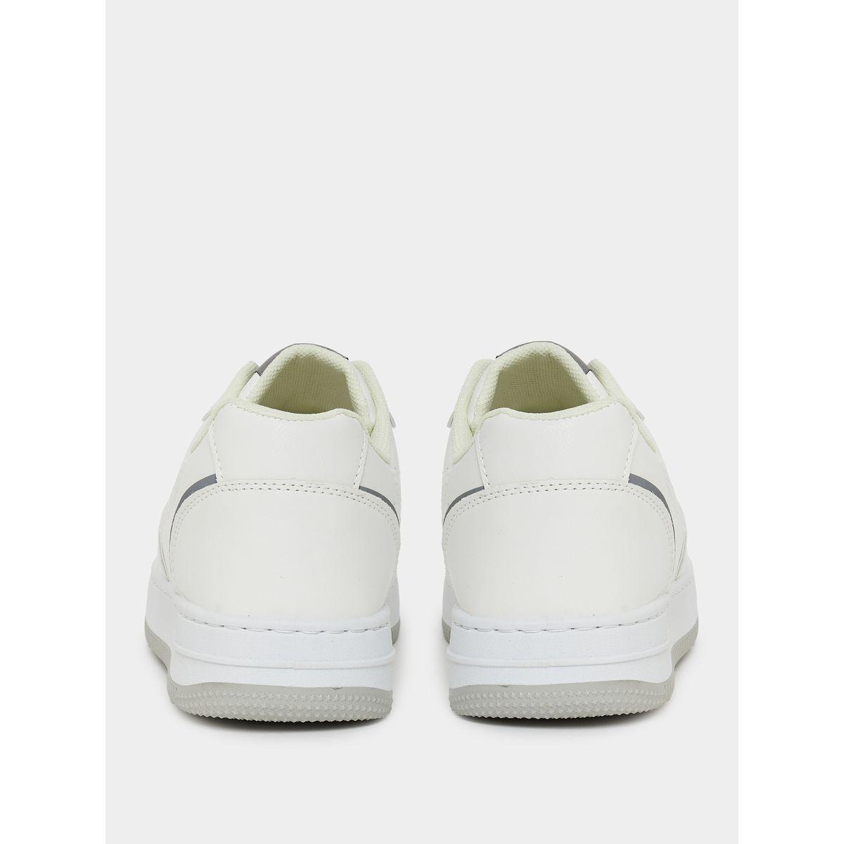 Styli Solid Lace-Up Skate Shoes-men-shoes-sneakers-image-3