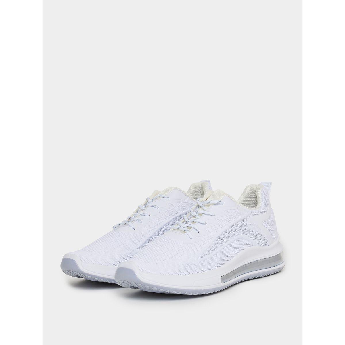 حذاء سنيكرز بكعب شانكي ورباط غلق-men-shoes-sneakers-image-1