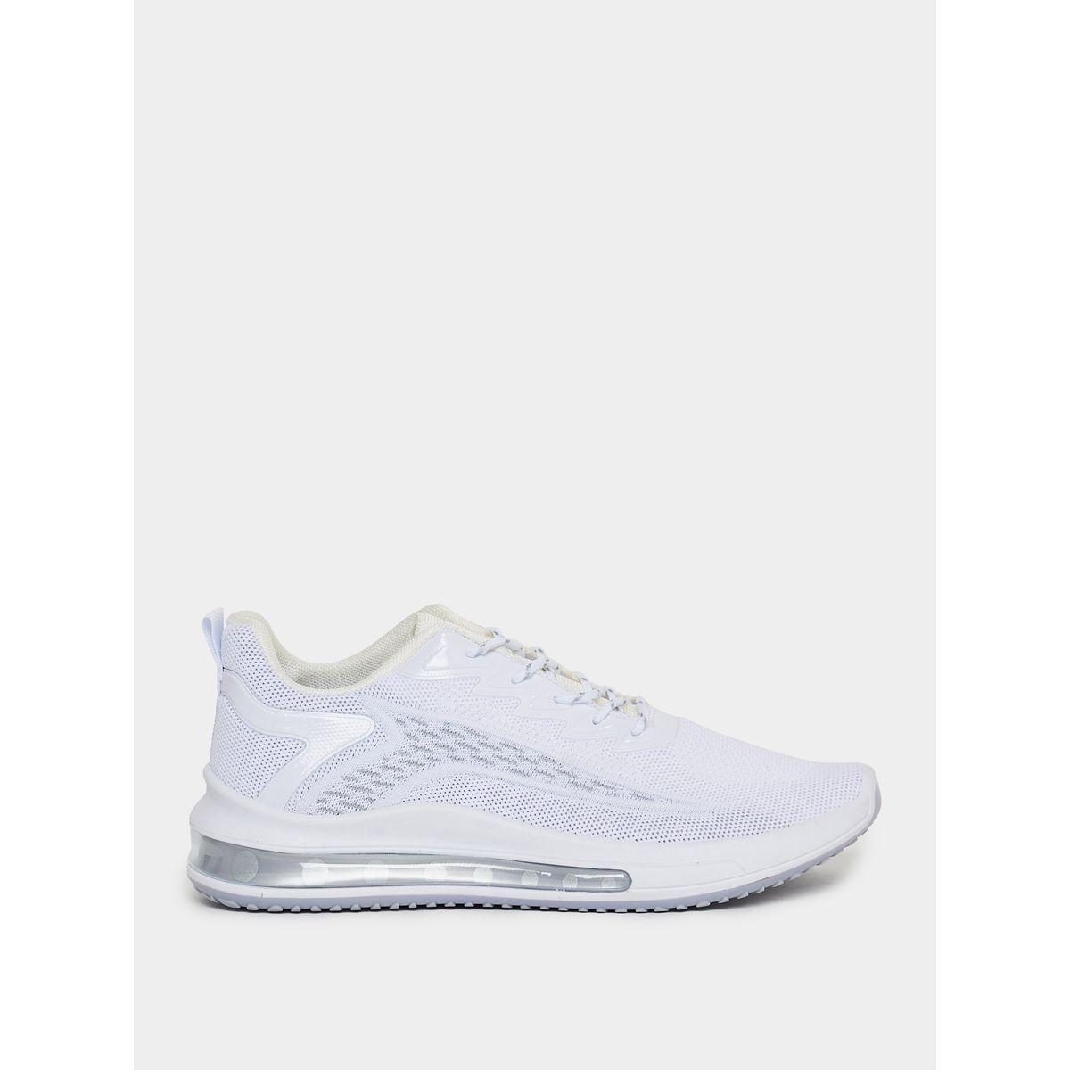 حذاء سنيكرز بكعب شانكي ورباط غلق-men-shoes-sneakers-image-2