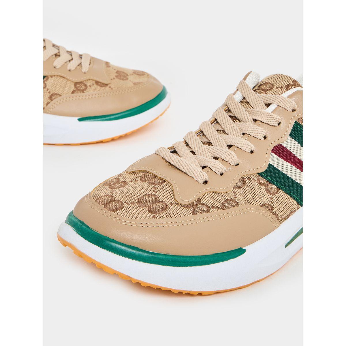 حذاء سنيكرز مزين باشرطة مع رباط غلق-men-shoes-sneakers-image-3