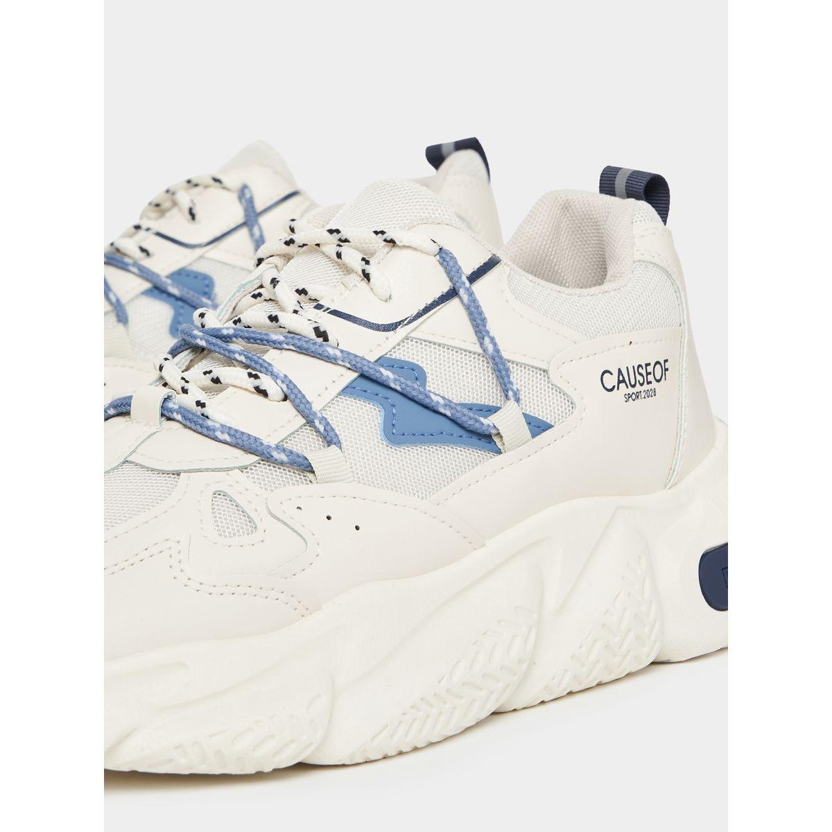 حذاء سنيكرز مزين باربطة مع رقبة منخفضة-men-shoes-sneakers-image-5