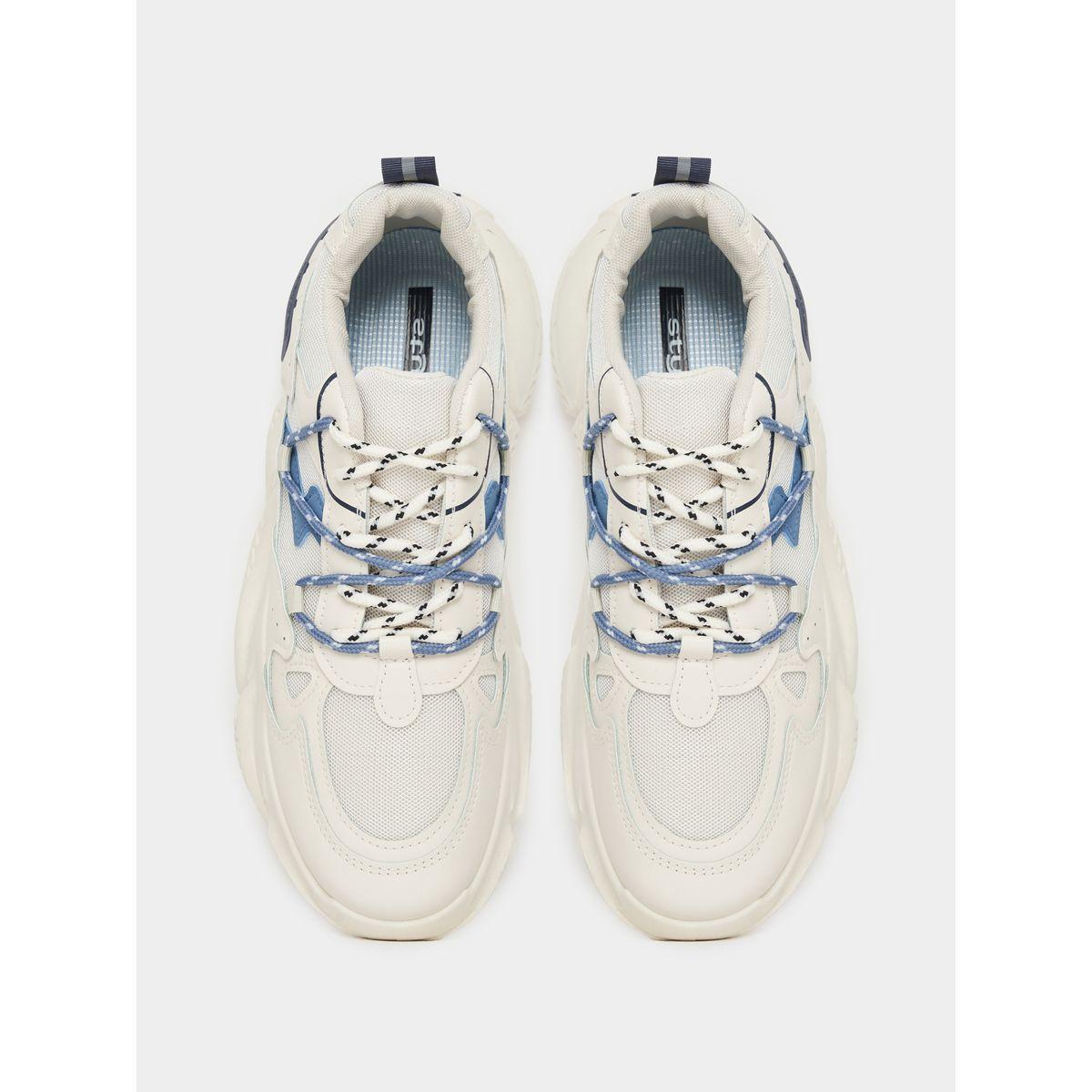 حذاء سنيكرز مزين باربطة مع رقبة منخفضة-men-shoes-sneakers-image-6