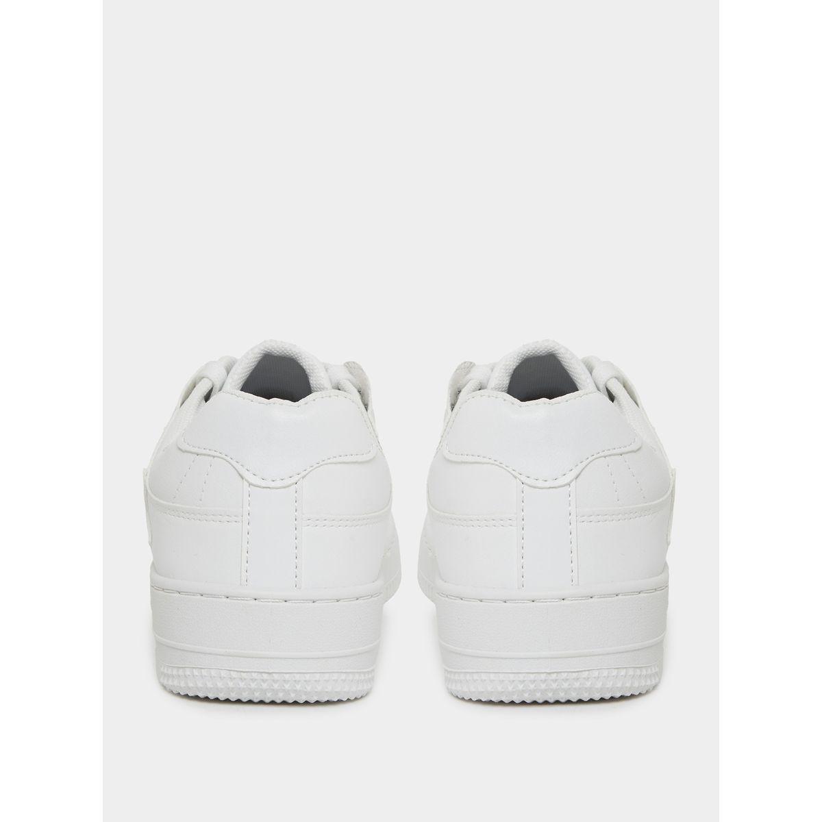 Styli Star Applique Lace Up Sneakers-men-shoes-sneakers-image-4