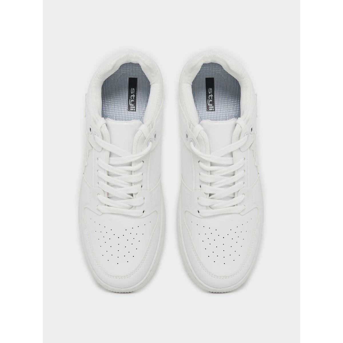 Styli Star Applique Lace Up Sneakers-men-shoes-sneakers-image-5