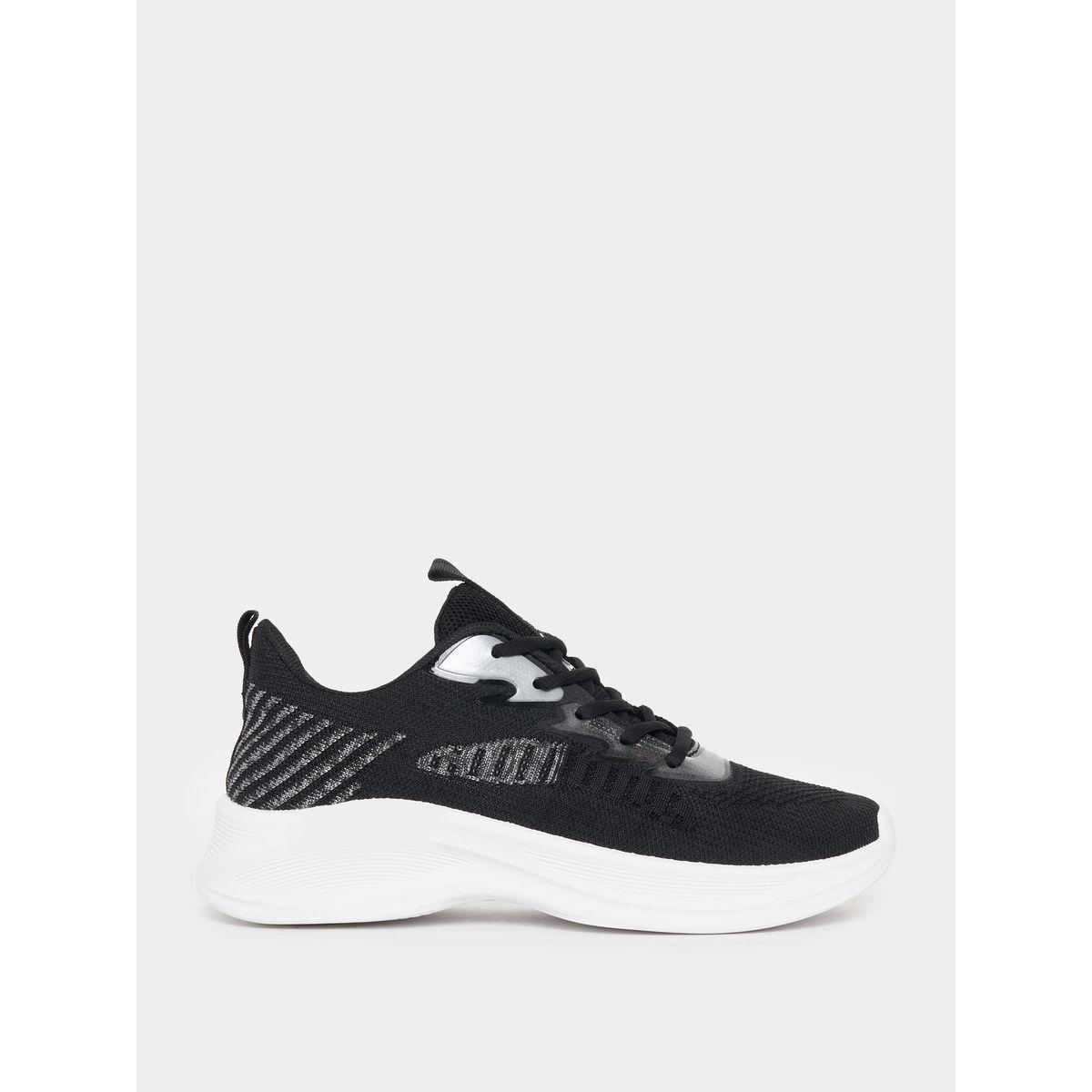 حذاء سنيكرز بتفاصيل بارزة الملمس مع رباط غلق-women-shoes-sneakers-image-1