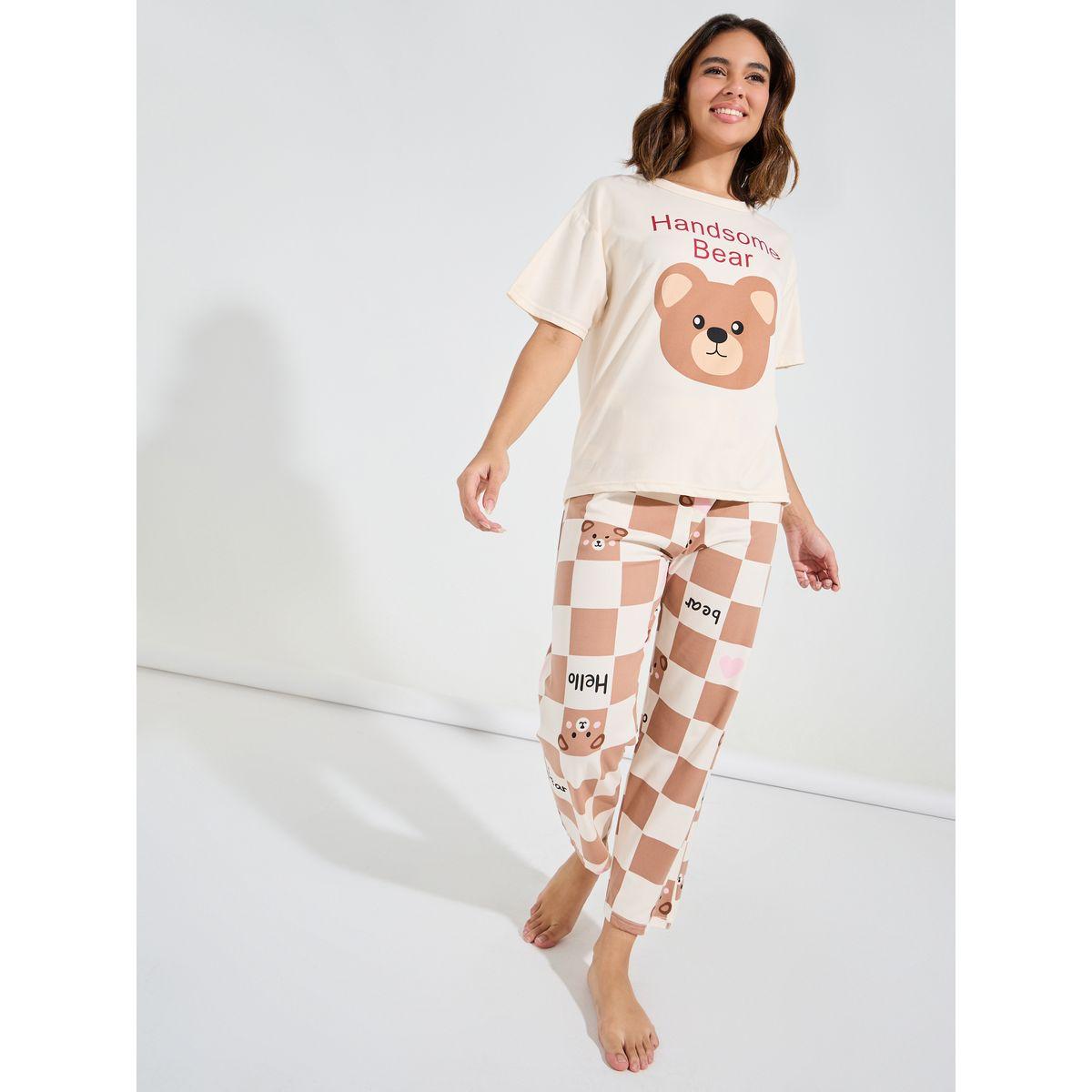 طقم من بنطال بيجاما مع تيشيرت بطبعة دب-women-clothing-nightwear-pyjamas-longsets-image-1
