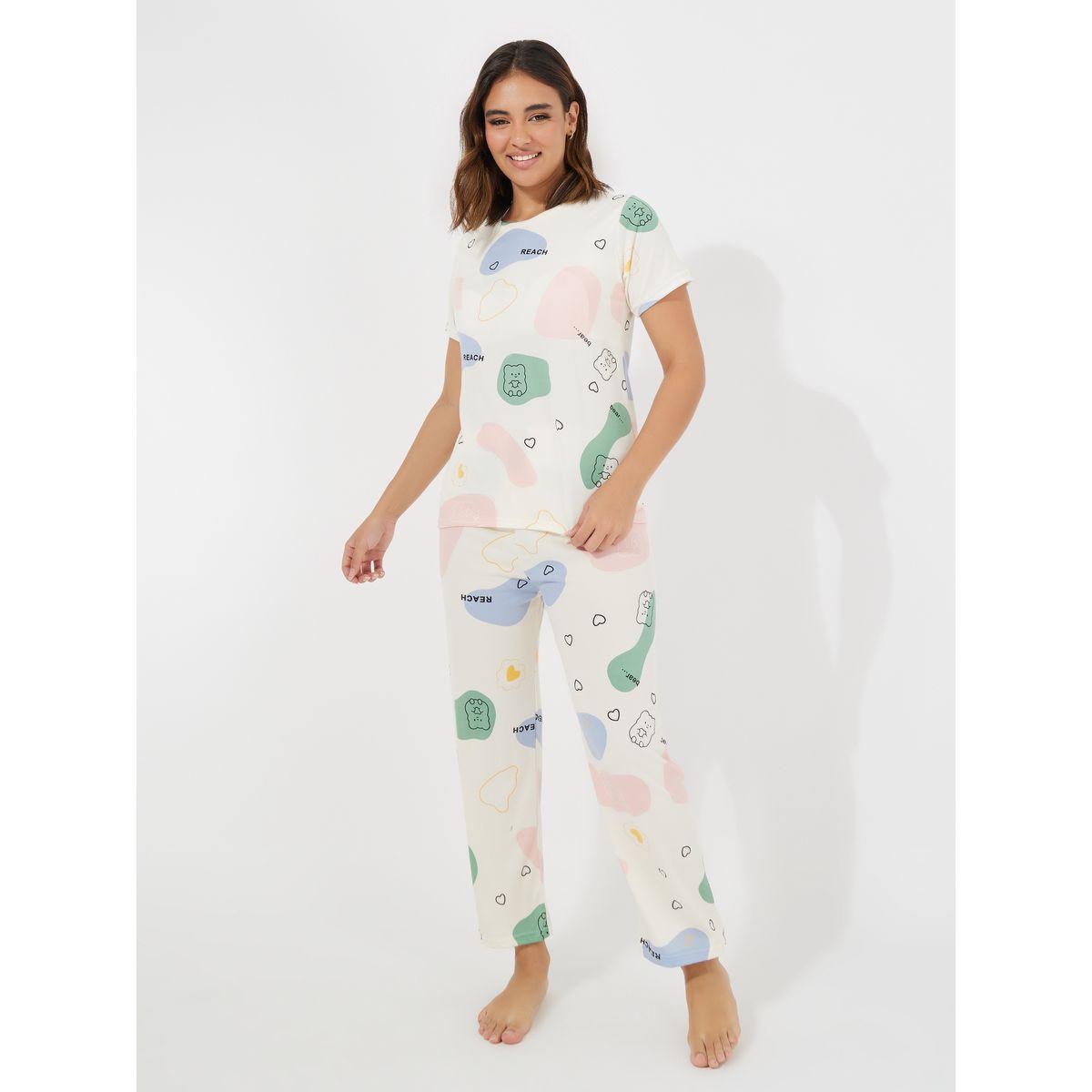 طقم من بنطال بيجاما مع تيشيرت مطبع بالكامل-women-clothing-nightwear-pyjamas-longsets-image-1