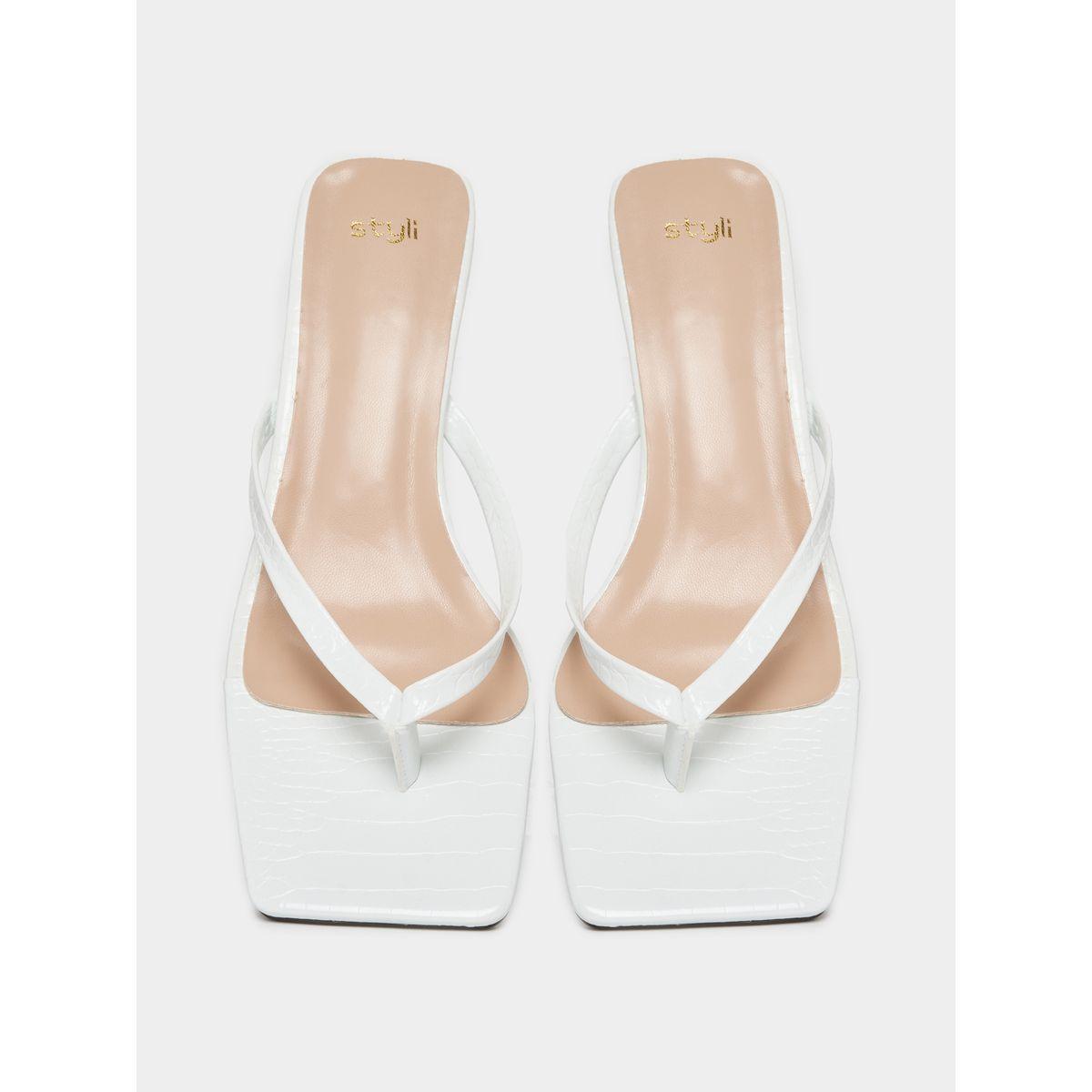 Styli Plain Thong Strap Sandals-women-shoes-heels-image-6