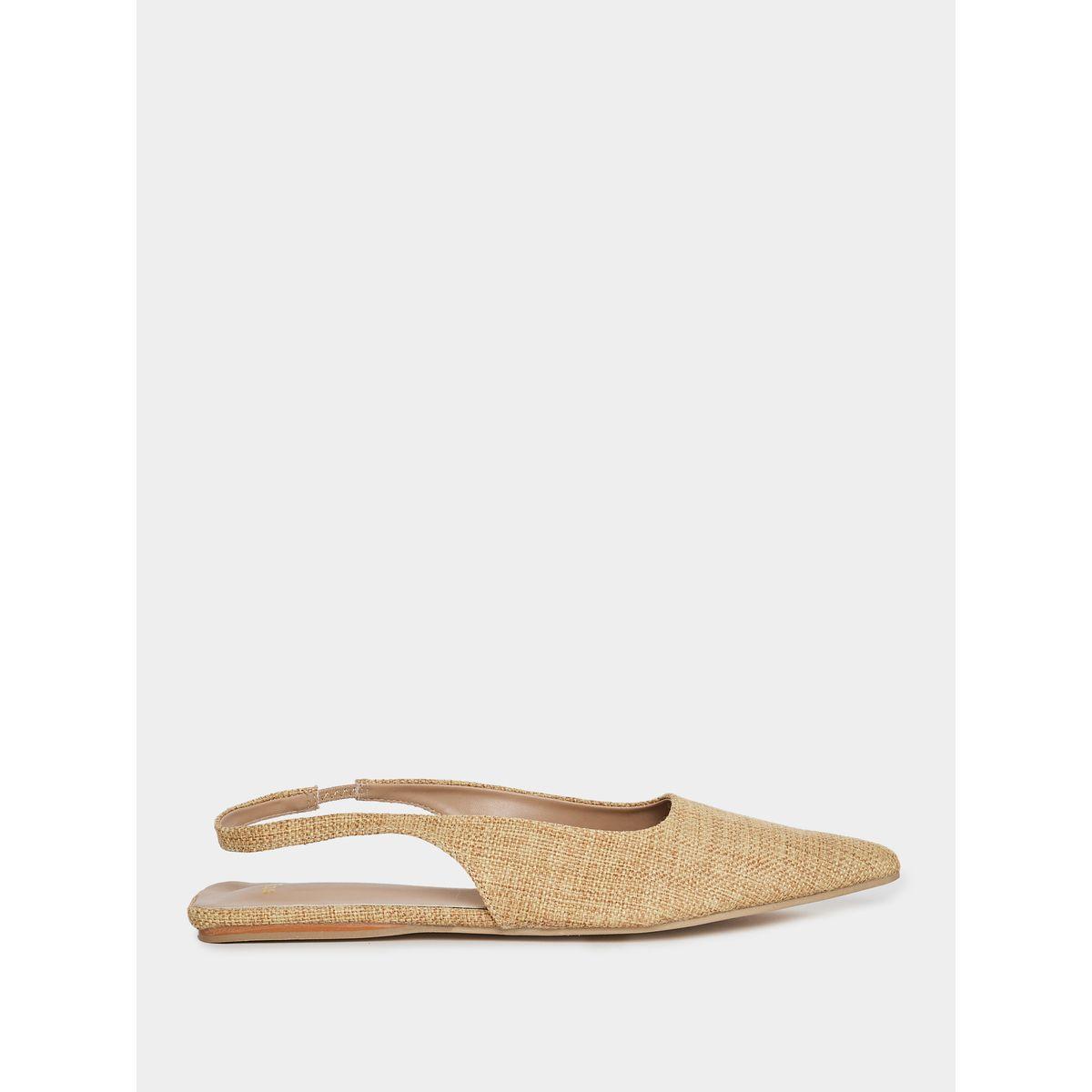 حذاء ميولز بسير خلفي وتفاصيل بارزة الملمس-women-shoes-loafersandmoccasins-image-5