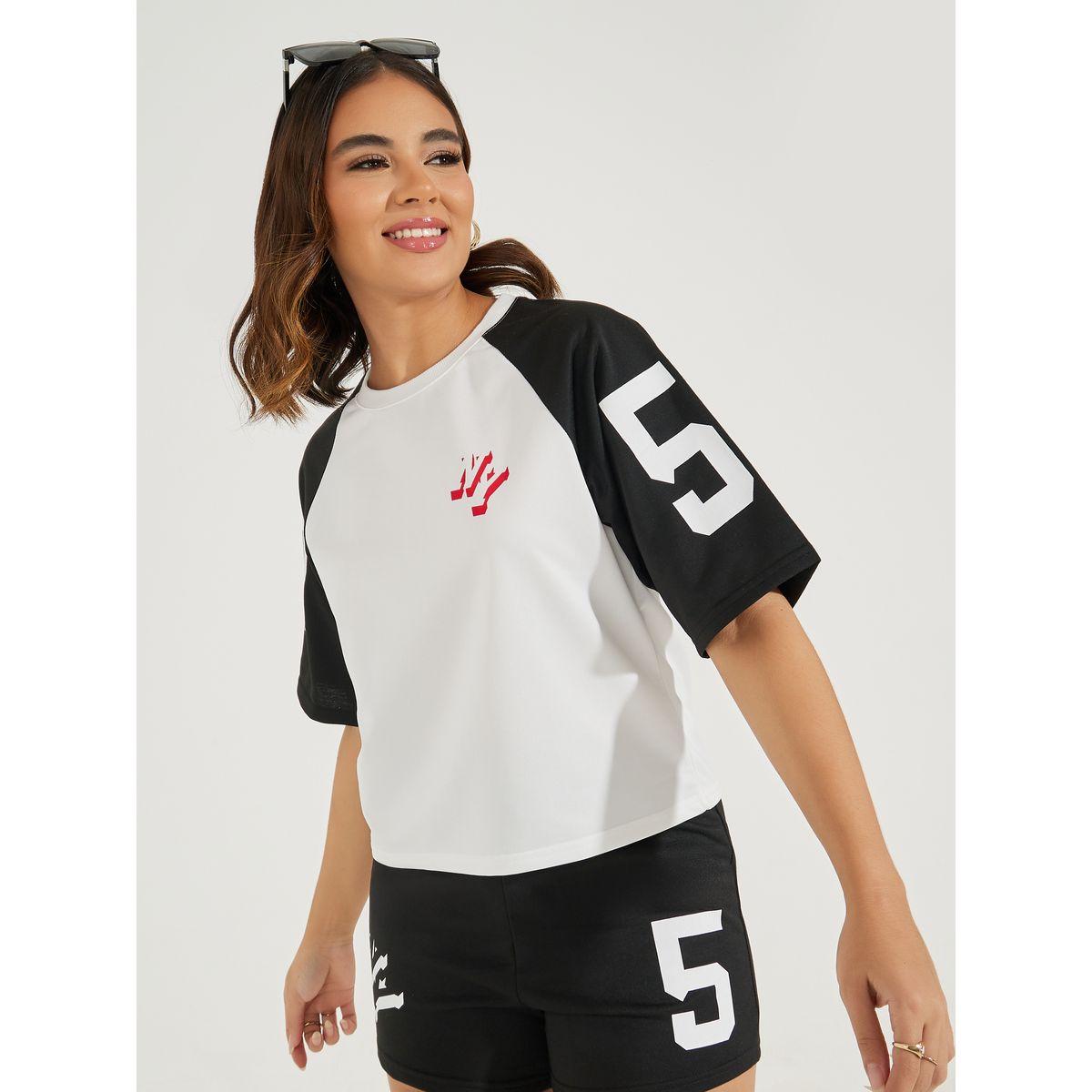 تيشيرت بقصة بوكسي واكمام ريجلان-women-clothing-tshirts-image-3