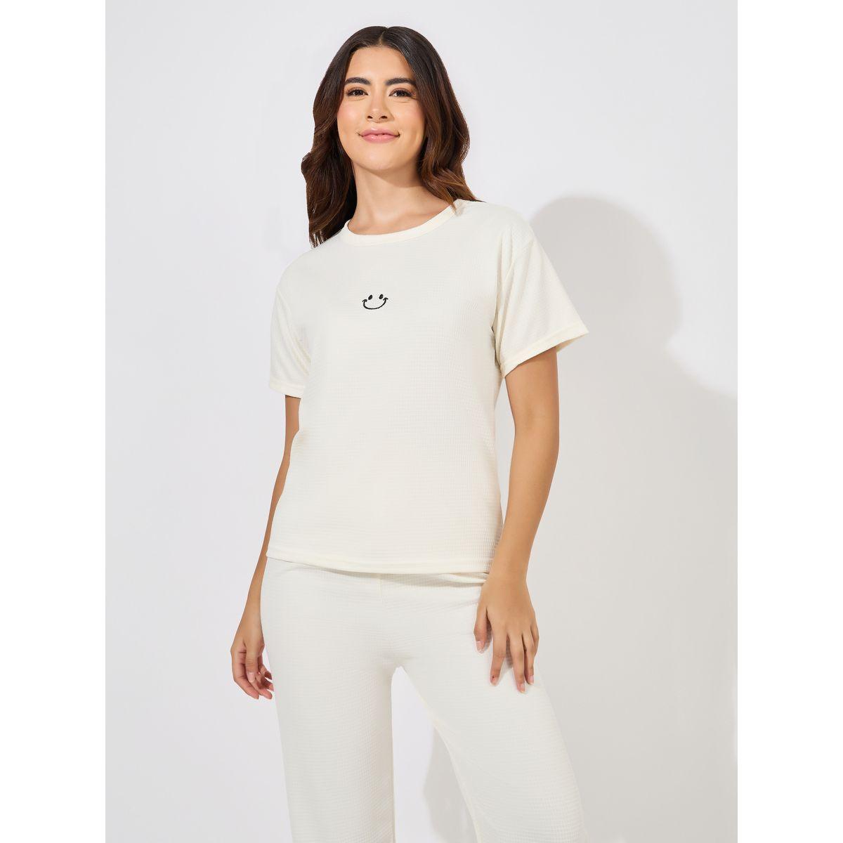 طقم من بنطال بيجاما مع تيشيرت بتفاصيل بارزة الملمس-women-clothing-nightwear-pyjamas-longsets-image-2