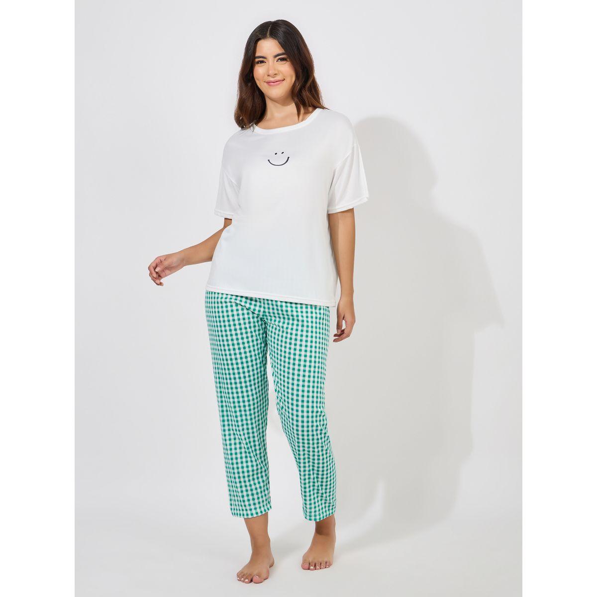 Styli Graphic Print T-Shirt & Checked Pyjama Set-women-clothing-nightwear-pyjamas-longsets-image-1